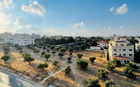 Jubeiha View Apartments